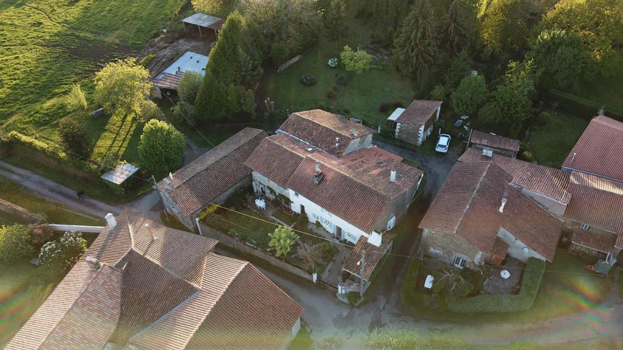 La Maison Des Fleurs Montemboeuf Exterior photo